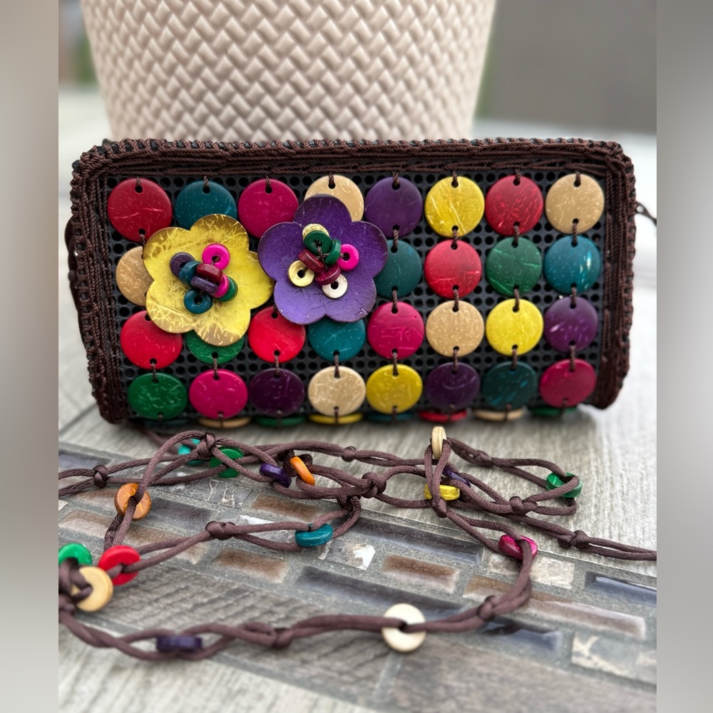 GUC! Vintage Colorful Coconut Shell Handmade Crossbody Women's Bag